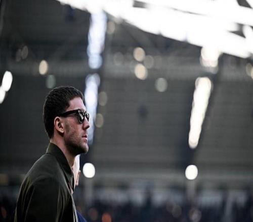 發(fā)揮平平毫無亮點，昔日8000萬先生如今想拿700萬薪資都難了