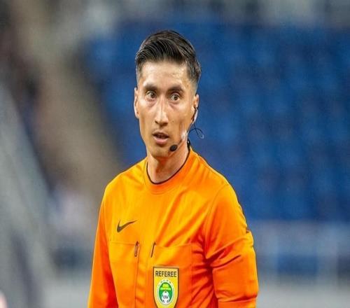 泰山隊(duì)遇冤家裁判，3次吹罰沒(méi)贏過(guò)，澤卡別拿紅牌國(guó)安后腰遇大考