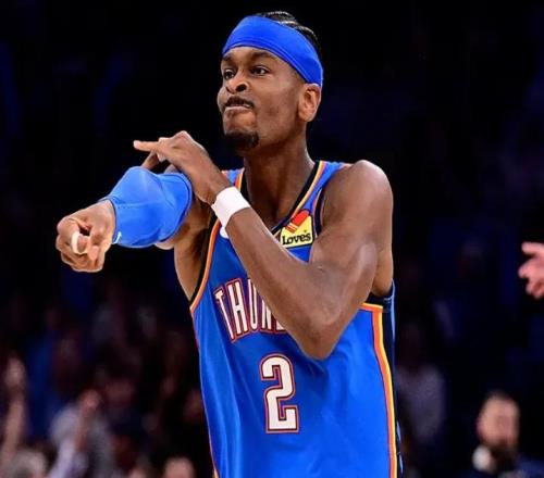 砍35+9！末節(jié)8中7，連中關(guān)鍵球！球迷：聯(lián)盟第一人，MVP穩(wěn)了