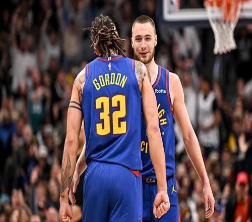 面對(duì)火箭打出攻守兼?zhèn)涞谋憩F(xiàn)，掘金側(cè)翼新星能否找回自信心呢