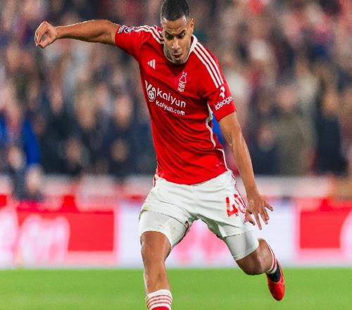 曼聯(lián)防線告急！億元組合難堪大用，8100萬(wàn)鎖定英超解圍王