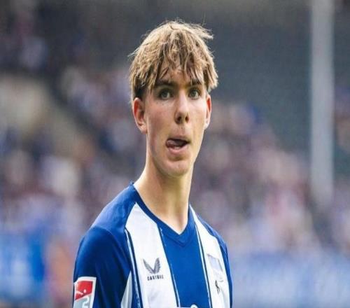 法爾克：曼聯(lián)、阿森納和拜仁有意艾?；舳?，球員渴望上場時間