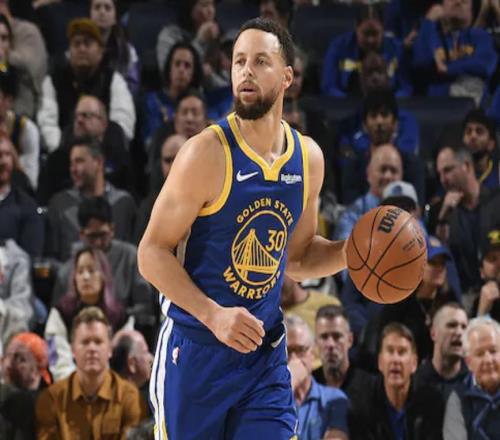 Shams：庫里將膝傷形容為不可預(yù)測，休賽期間已出現(xiàn)多次反復(fù)