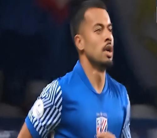 對陣浙江隊之前，上海申花接連迎來3個壞消息，取勝難度大大增加