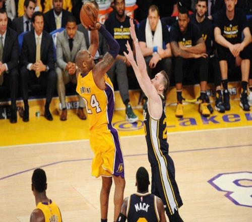 海沃德：湖人隊科比的60分職業(yè)生涯告別戰(zhàn)“并非一場合格的比賽”