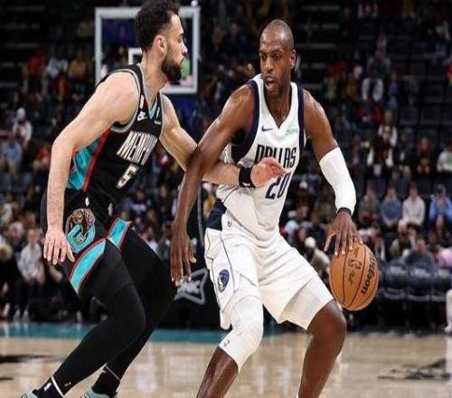 米德爾頓獨(dú)行俠生涯新高35分8記三分獨(dú)行俠客場(chǎng)力克灰熊