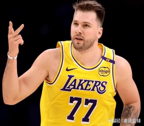 湖人展現(xiàn)凌厲攻勢(shì)喜憂參半，一數(shù)據(jù)歷史第四，替補(bǔ)全員萎靡埋隱患