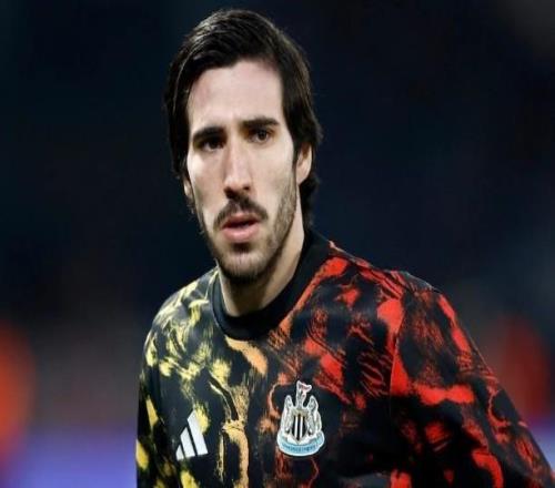 記者：托納利是曼聯(lián)的引援目標(biāo)之一，安德森、沃頓等人也在列