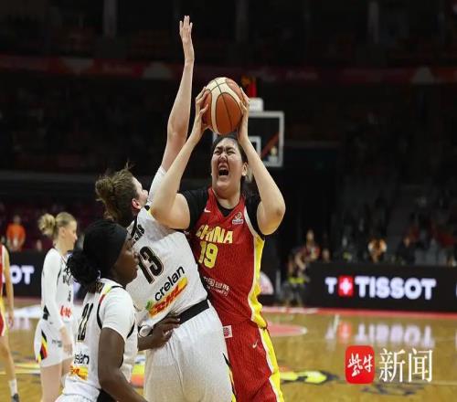 張子宇驚喜拿下兩雙，中國女籃遭歐洲冠軍全面碾壓