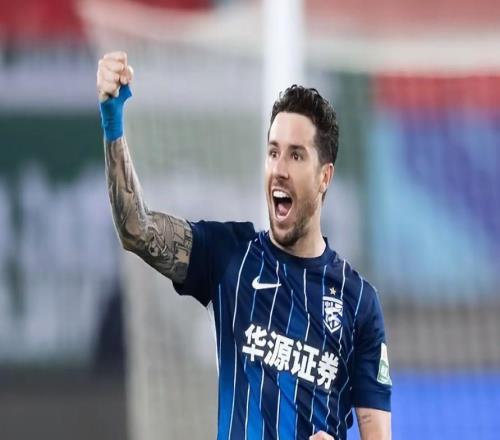 武漢三鎮(zhèn)194天首勝！隊(duì)史首勝大連英博，標(biāo)王世界波，連破4魔咒