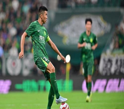 出乎意料！中超首輪助攻榜前2名都是邊后衛(wèi)，37歲老將老當(dāng)益壯