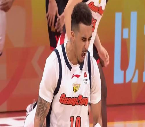 張皓嘉拯救杜鋒！薩林杰末節(jié)封神，廣東10197雙殺深圳終結(jié)3連敗