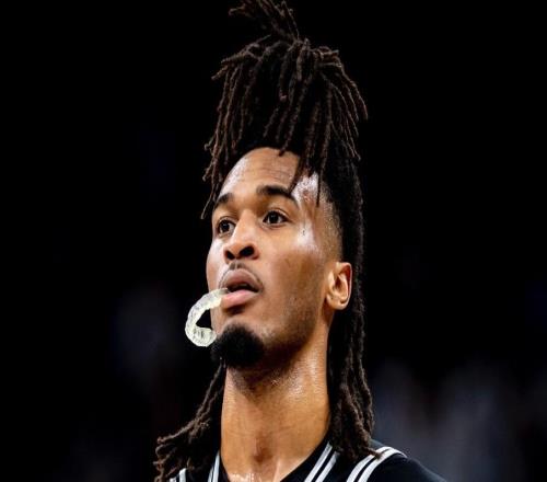 190次三雙里程碑！約基奇轟31+20+12連創(chuàng)紀(jì)錄逆轉(zhuǎn)馬刺20分顯神威