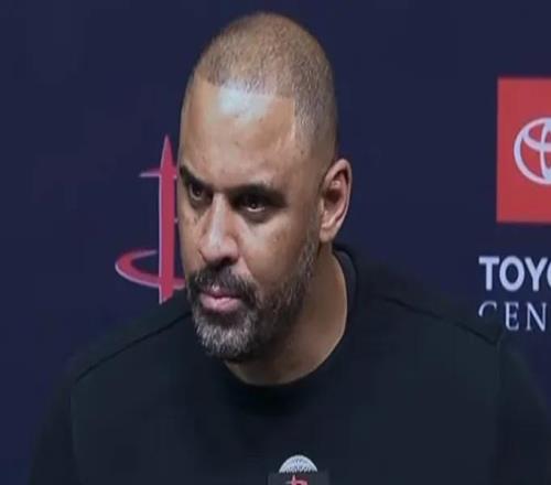 勝鵜鶘發(fā)布會(huì)！烏度卡提KD謝潑德狀態(tài)回暖，談斷電原因，阿門被批