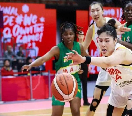中國女籃和女足今天都迎來關鍵戰(zhàn)，兩場比賽央視都準時直播