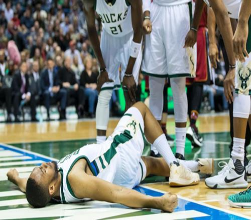 慘烈！全美第一高中生啊，膝蓋兩道疤觸目驚心，NBA榜眼，可惜了