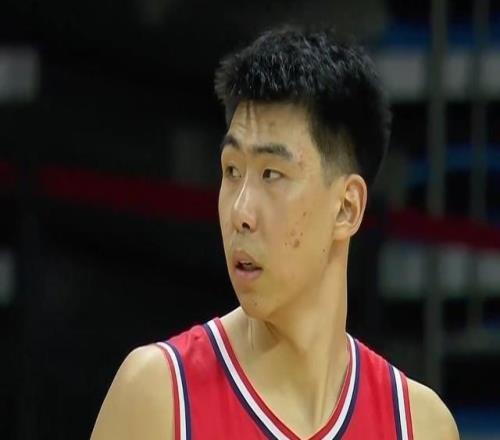 徐昕：扣麥基一球沒什么想法，人家沒轉(zhuǎn)過來真正防守我