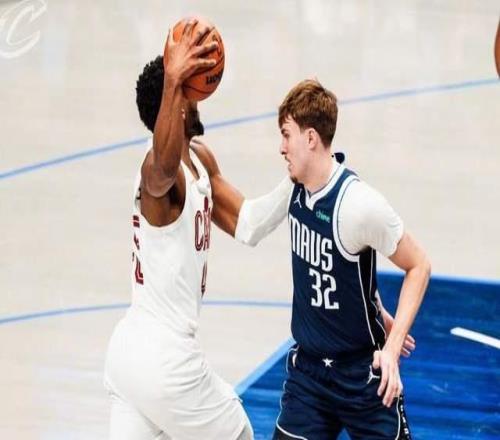 轟29+7+2！你要多給哈登擋拆，阿特金森點(diǎn)名莫布里，他把話挑明了