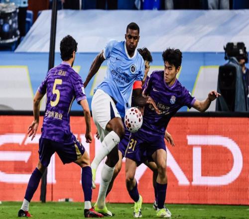 新鹏城10获中超首胜！韦斯利绝杀送津门虎2轮不胜+积负9分垫底