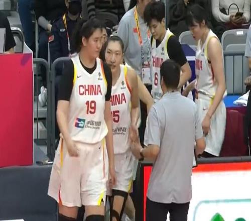 中國女籃8676第二勝！數據一目了然，不是張子宇，最大功臣是她