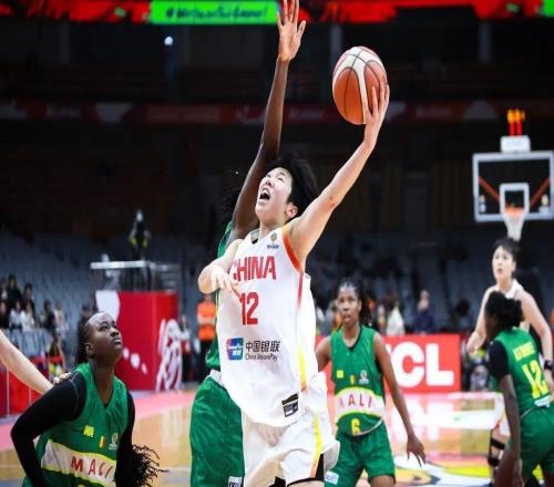 湖北選手陳玉婕得分上雙！中國(guó)女籃距世界杯僅一步之遙
