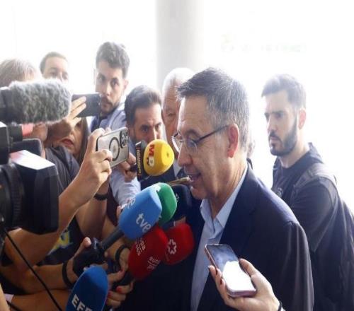 巴托梅烏：巴薩一直關(guān)注傳統(tǒng)媒體，現(xiàn)在有必要了解網(wǎng)絡(luò)上談?wù)? />
<div   id=