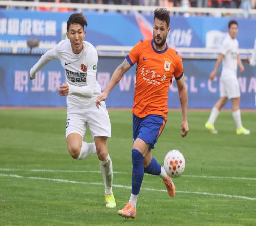 山東泰山最強(qiáng)陣容出戰(zhàn)國(guó)安，不做任何保留，高準(zhǔn)翼傷愈登場(chǎng)