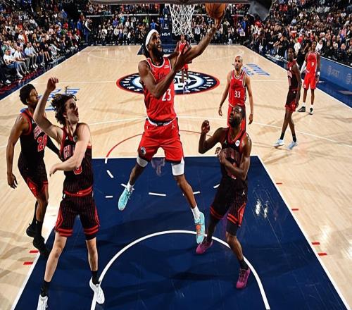 個人能力其實并不差！快船完全有理由有內(nèi)線新援多一些表現(xiàn)機會