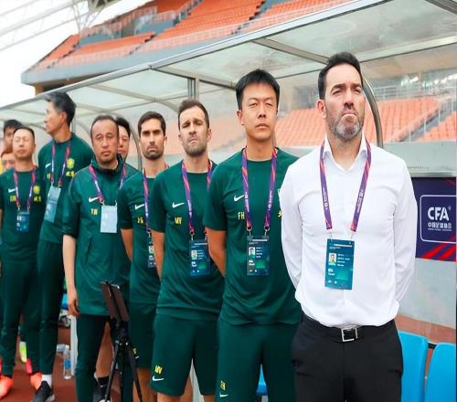 不能再輸！李國(guó)旭恐成中超首位下課主帥，曝前國(guó)安主帥或接手大連