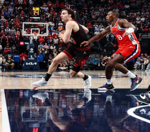 賞心悅目！快船119108公牛，看數(shù)據(jù)：他是頭號(hào)功臣！