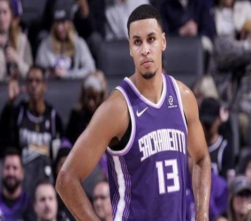 國王隊(duì)記：基根穆雷因左腳踝扭傷至少繼續(xù)缺陣兩周