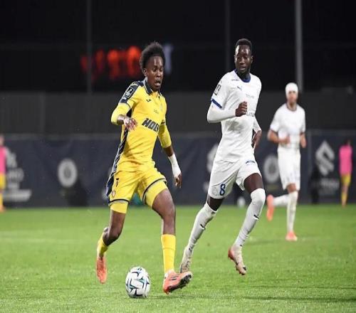 法爾克：拜仁有意法國18歲前鋒拉揚(yáng)梅西，后者目前在沙特踢球