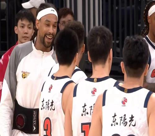 廣東男籃力克深圳，遼寧男籃逆轉(zhuǎn)山西新疆不敵吉林北控力克天津