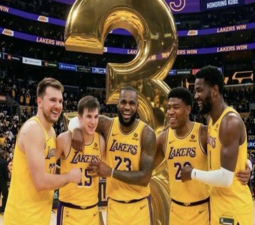 牛??！狂砍137分，隊(duì)史第四！得虧詹姆斯“拖累”...