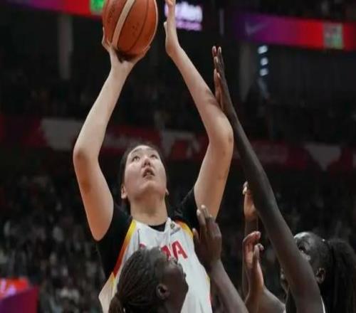 中國女籃86比76戰(zhàn)勝南蘇丹女籃，再贏一場就能確保晉級世界杯