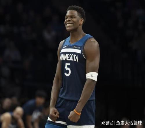 無(wú)緣逆轉(zhuǎn)！華子42+8波神20+4，戈貝爾18分10罰，小庫(kù)里三人傷退