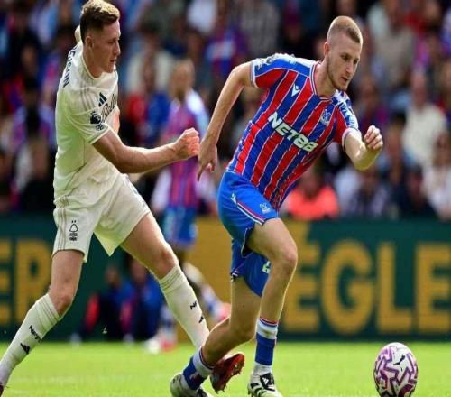 ESPN：曼聯(lián)還是想簽一名冠軍教頭安德森是中場(chǎng)引援首要目標(biāo)