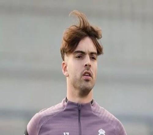 记者：劳尔阿森西奥因肌肉不适缺席皇马今晚比赛