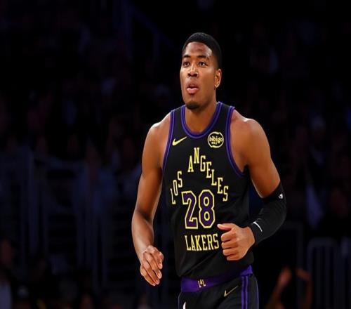 進入先發(fā)后效果出色，湖人鋒線大將回到替補后狀態(tài)還會下滑嗎