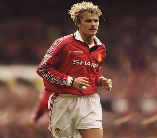 被誤解的曼聯(lián)“兩翼齊飛”傳統(tǒng)，弗格森的秘密武器從來不是對稱