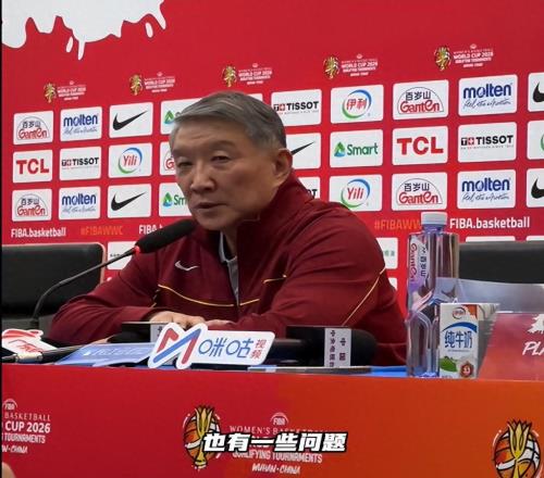 愧對(duì)宮魯鳴！三戰(zhàn)10中3，最差首發(fā)，球迷：不該進(jìn)國家隊(duì)不該首發(fā)