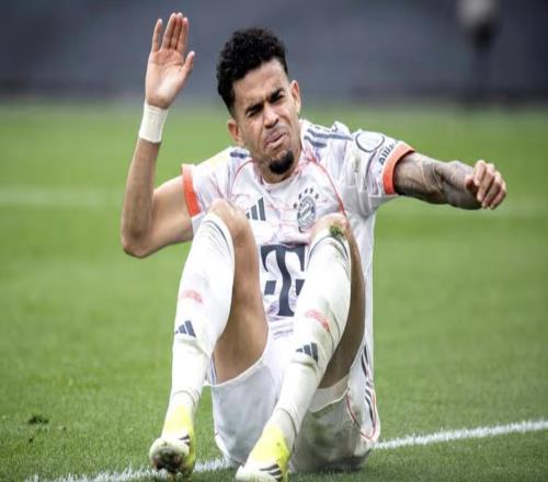 基米希談迪亞斯被罰下：不該給黃牌，布拉斯維奇的腳碰到他了