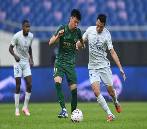 綠城隊11上海申花，平局留下遺憾，也暗藏了三分僥幸