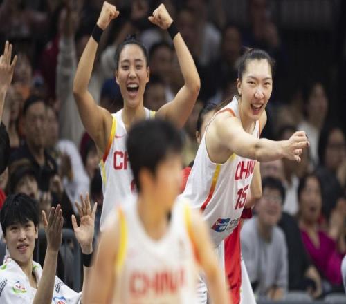 老將王思雨獲得全隊最高的17分，中國女籃86比76戰(zhàn)勝南蘇丹隊