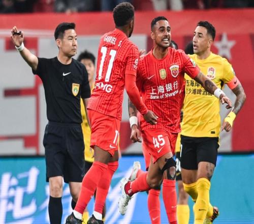 41！武磊梅開二度，中超衛(wèi)冕冠軍首勝，鄭智又輸了：遭遇兩連敗