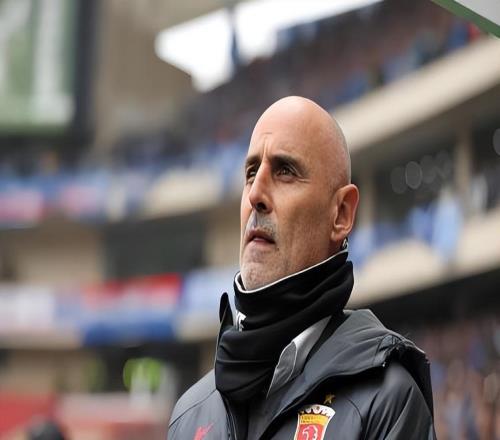 他是魯能上賽季鋒線最強奇兵，如今意外落選大名單，本輪無緣登場