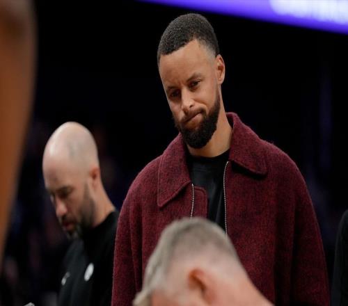 勇士队遭遇四连败后，史蒂夫科尔坦言自己“伤痕累累”