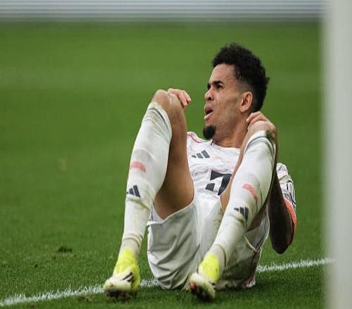 斯塔尼希奇：迪亞斯碰到對(duì)方了，兩黃變一紅對(duì)他而言有些苛刻