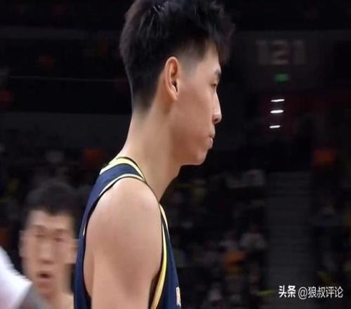 加盟廣東首秀！崔永熙5中1得2分3板單挑趙繼偉后仰跳投+追身大帽