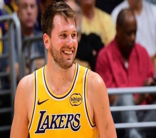 東契奇：出手絕殺時(shí)非常自信擊敗掘金對(duì)我們而言意義重大